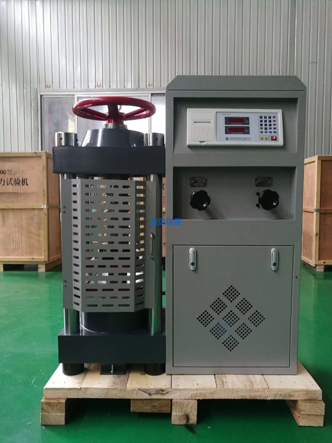 電液式壓力試驗(yàn)機(jī)SYE-2000(圖1) 電液式壓力試驗(yàn)機(jī)